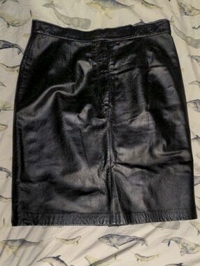 Vintage 90s Apostrophe Black Genuine Leather Knee Length Skirt